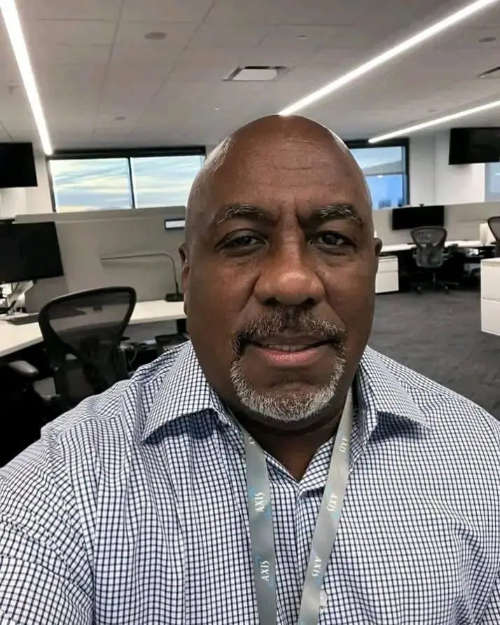 <em>Carlos R. - 42 años</em>